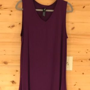 Agnes & Dora V-neck Tank Top